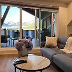 Top Fl 2Br 2Ba Hot Tubs Phenomenal Mountain Views