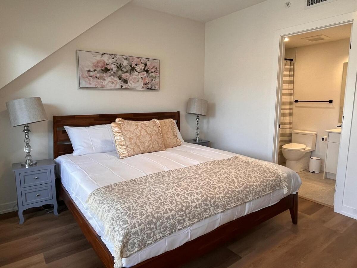 Apartment Fl 2br 2ba Hot Tubs Phenomenal Mountain Views Canmore
